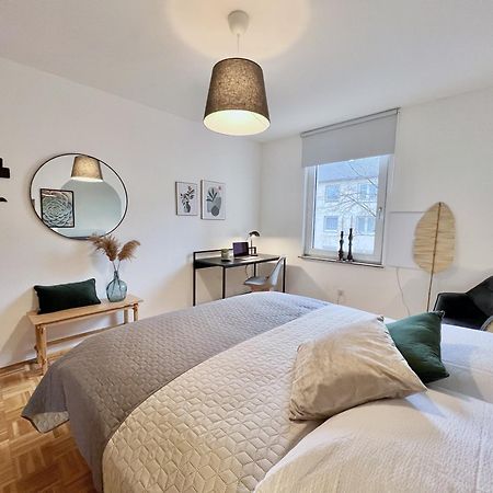 Sapphire Apartment: Free Parking + Netflix + Bathtub Essen Exterior foto