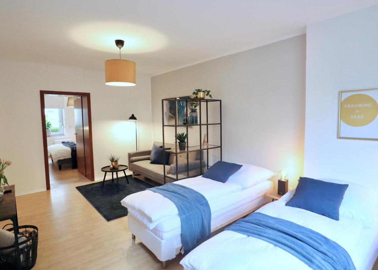 Sapphire Apartment: Free Parking + Netflix + Bathtub Essen Exterior foto